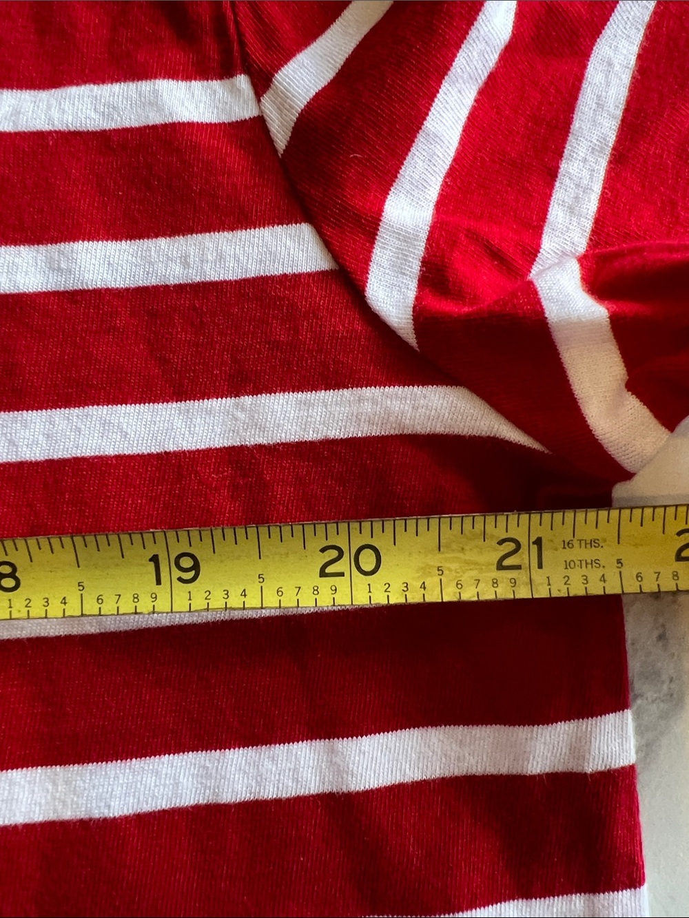 Polo by Ralph Lauren Red & White Striped Short Sleeve Crew Tee (Unisex) - Picture 7 of 9